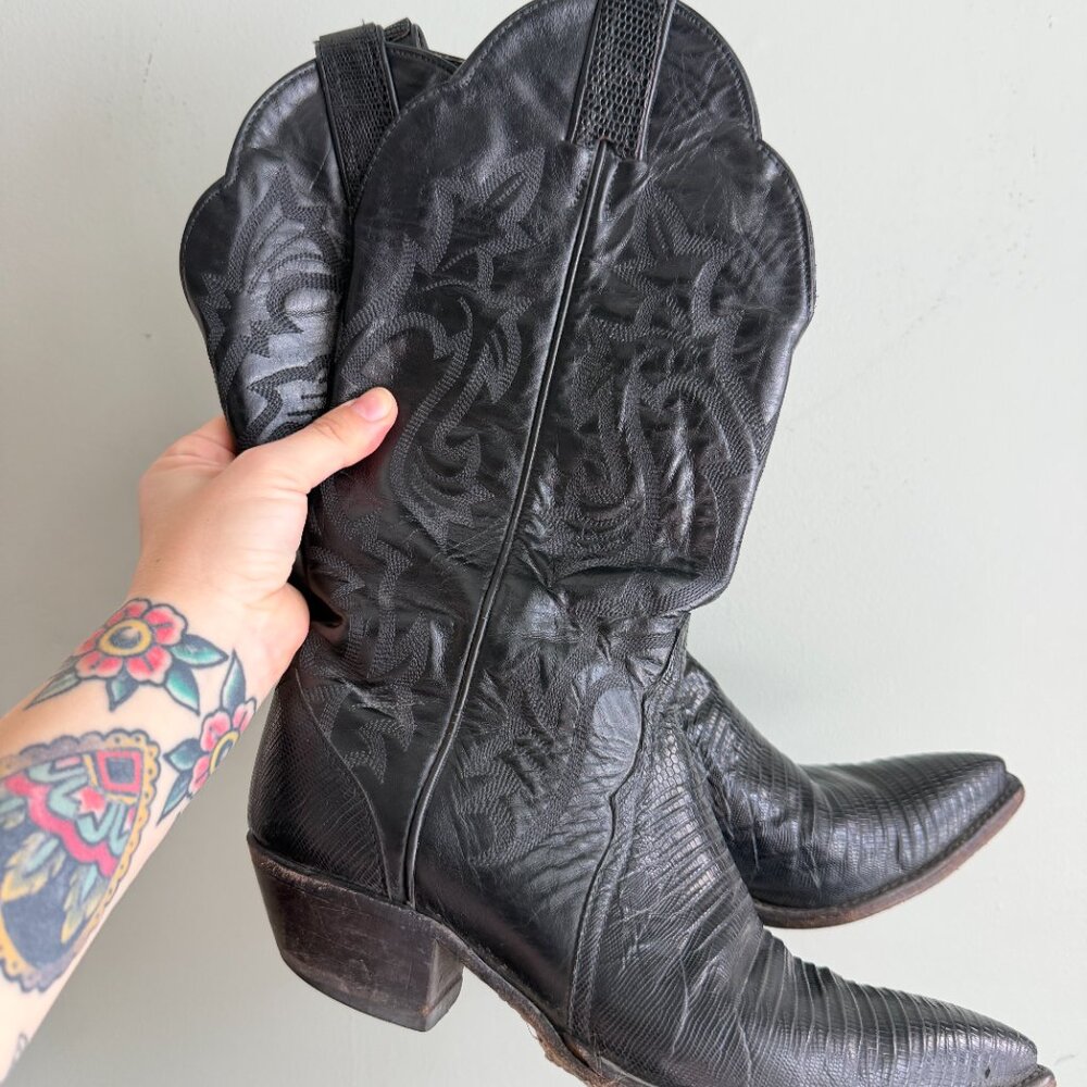 VTG TONY LAMA 6.5 BLACK EXOTIC LIZARD LEATHER POINT TOE COWBOY BOOTS - Picture 4 of 7